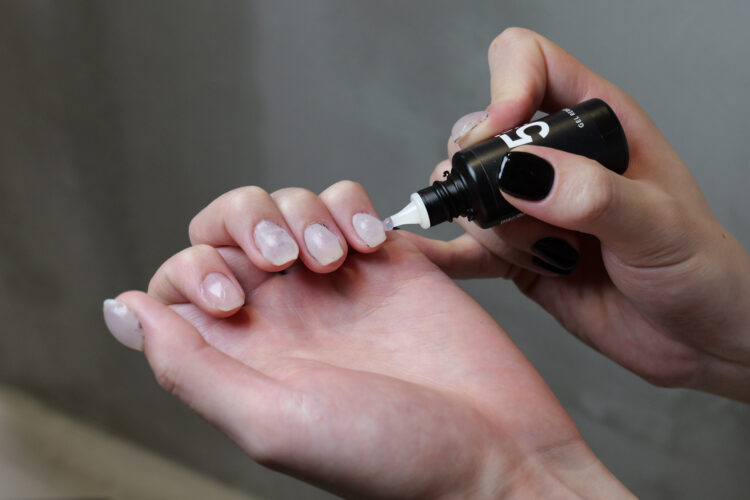 5'OFF GEL REMOVER使用方法